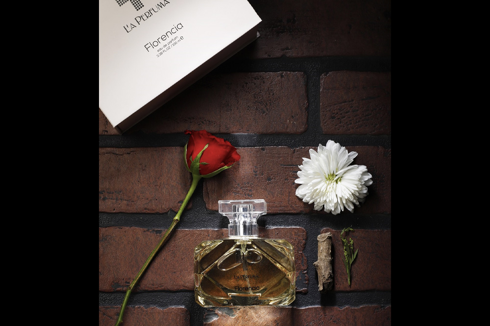 creative perfume styles photography